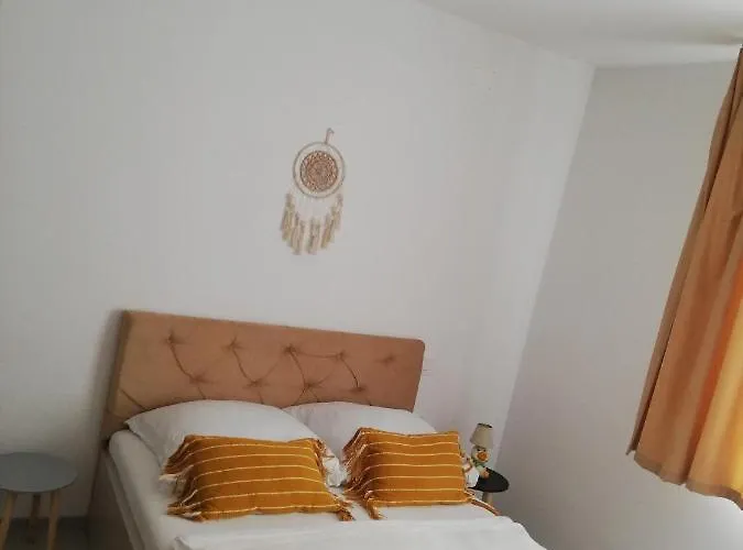Apartament Raluca